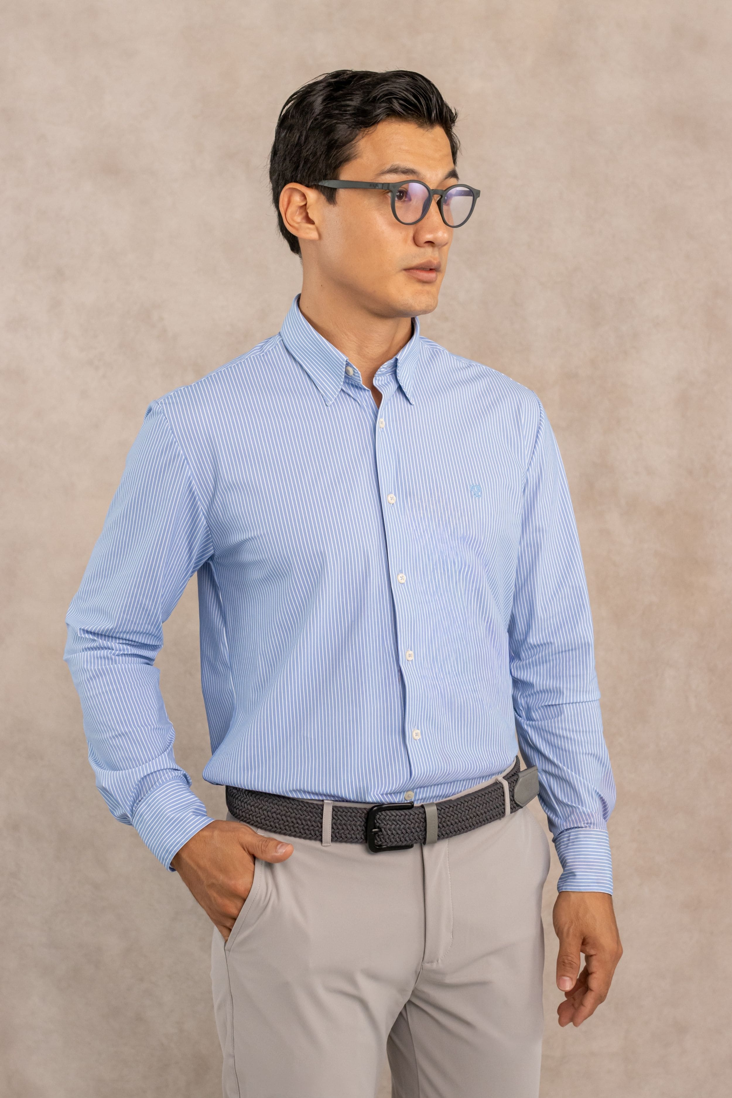 The Effortless Performance Shirt™ in Blue Striped