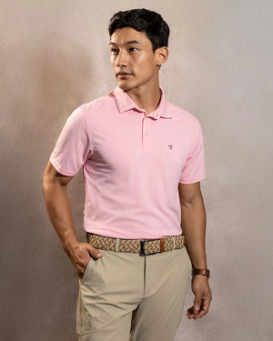 Polo Performance Antiarrugas Peach para hombre marca DANTE tallaje regular fit foto modelo