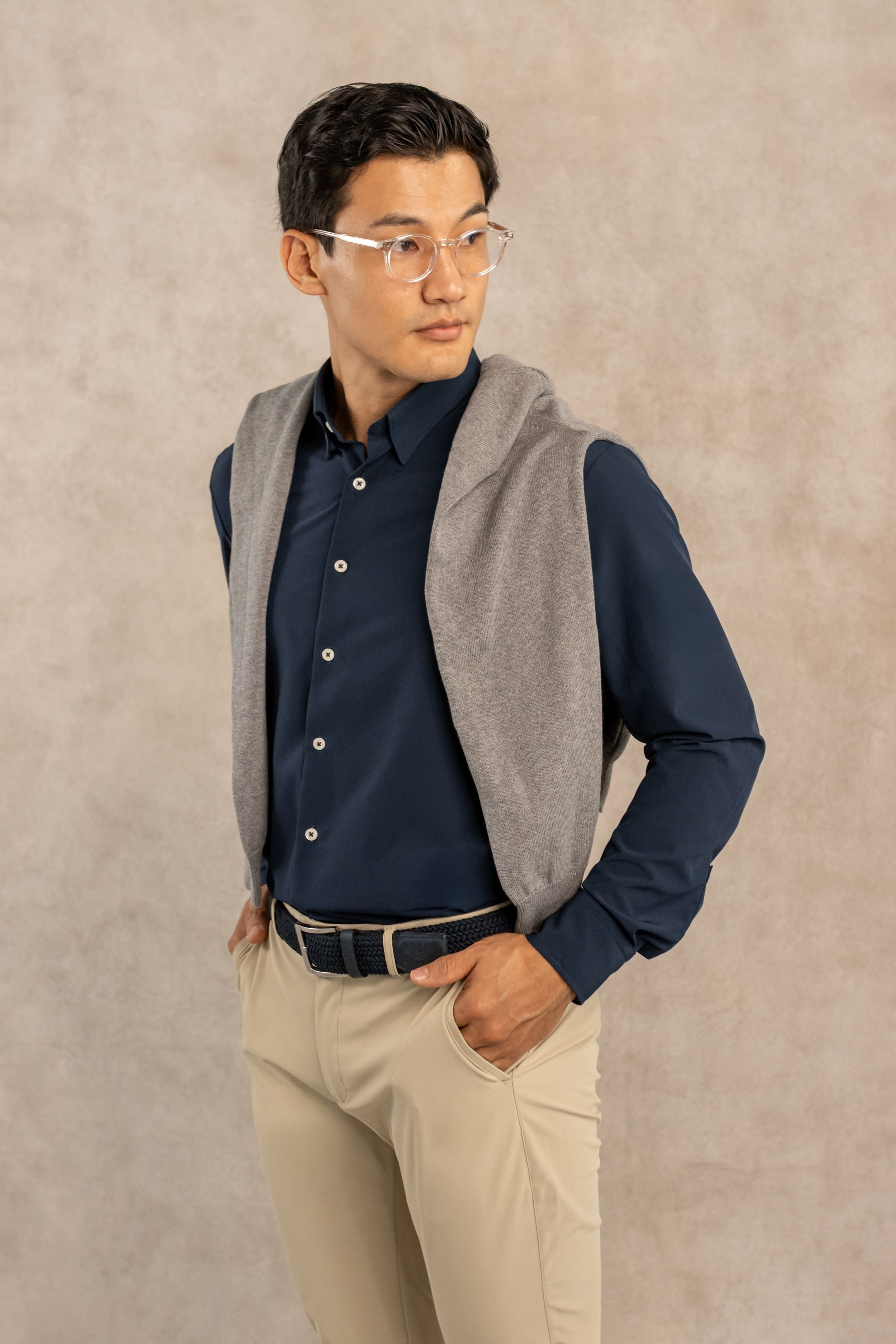 The Effortless Performance Shirt™ in Dark Blue