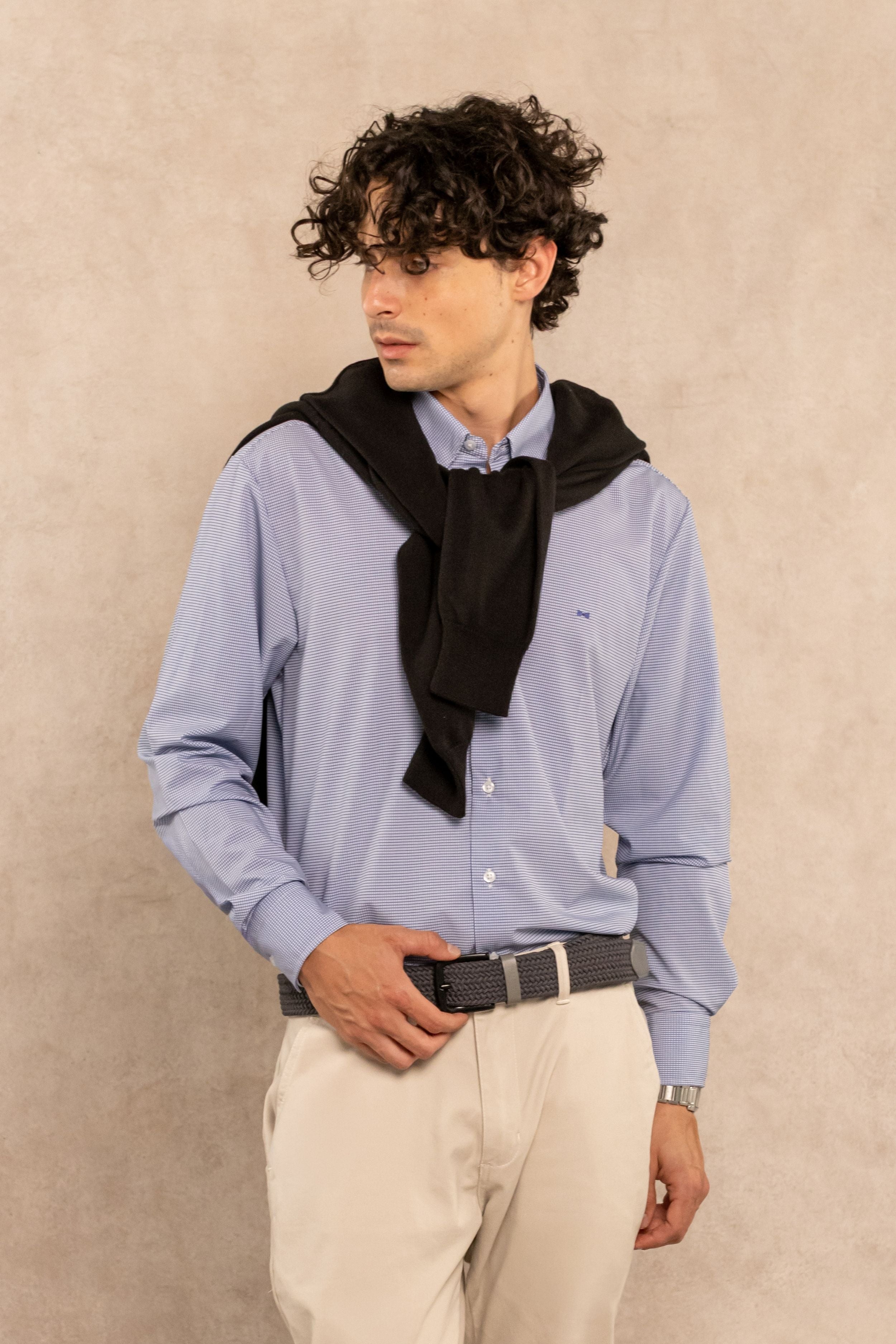The Effortless Performance Shirt™ in Dark Blue Textured Plaid