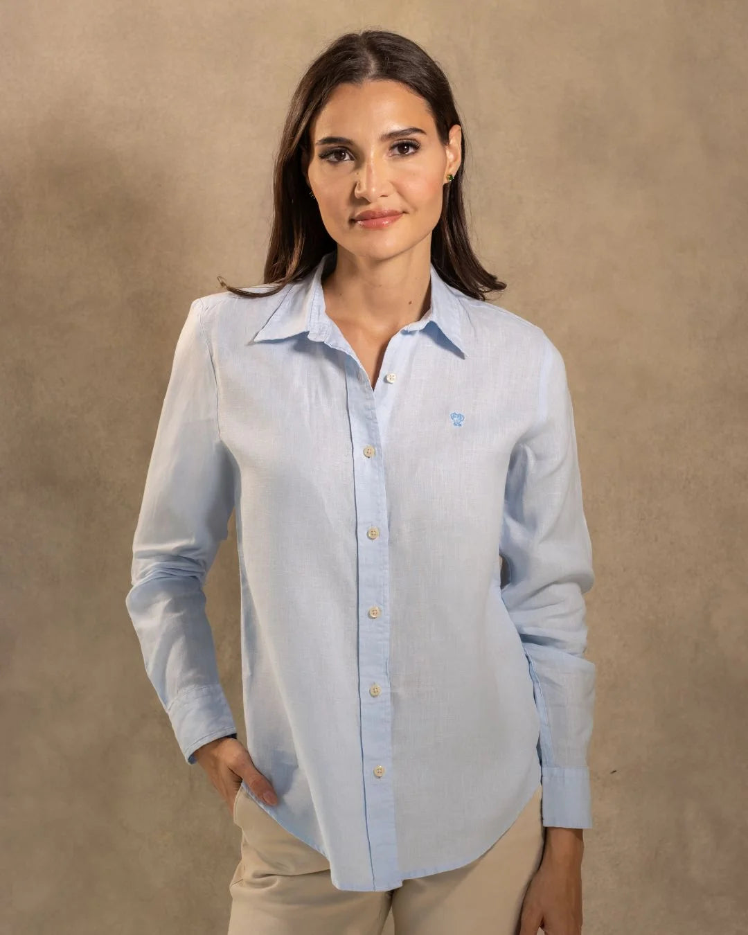 Women’s Stain-Resistant Linen Shirt – Capri Blue