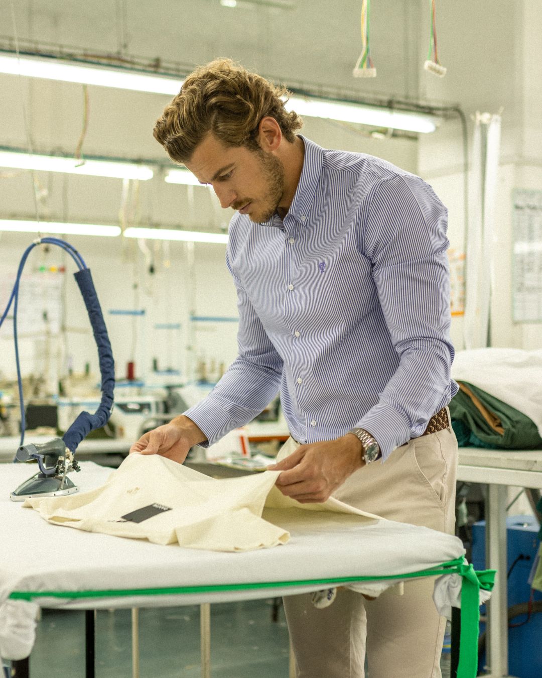 The Impeccable Shirt™ | Oxford in Dark Blue Stripes Harvard